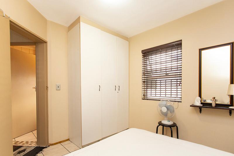 2 Bedroom Property for Sale in Ferndale Western Cape